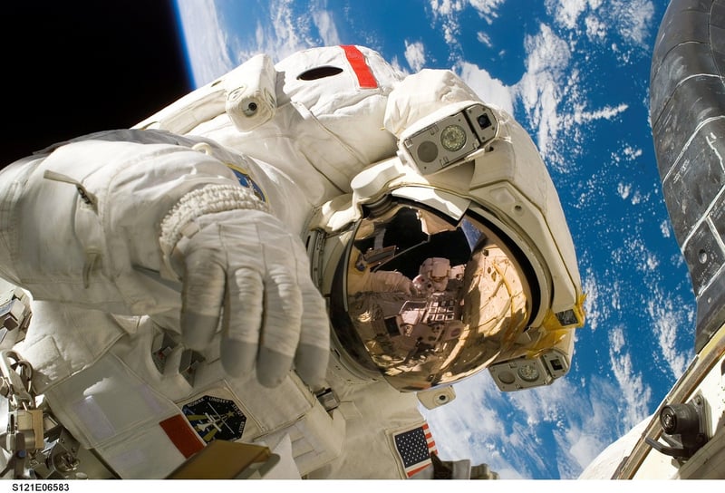 Dimensional Shifter Astronaut